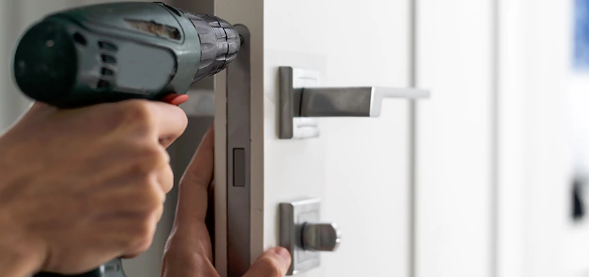 Locksmith For Lock Replacement Near Me in Sunnyslope, CA