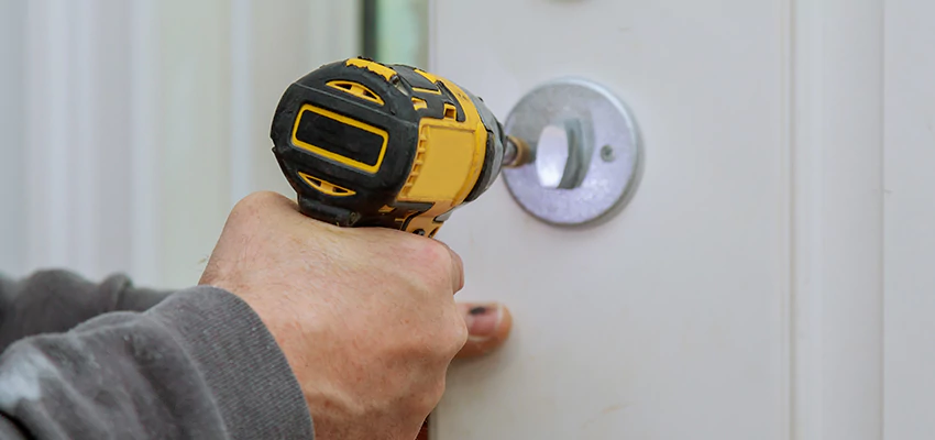 Street Locksmith For Smart Lock Repair in Sunnyslope, CA
