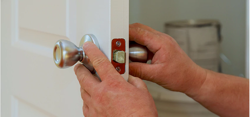 AAA Locksmiths For lock Replacement in Sunnyslope, California