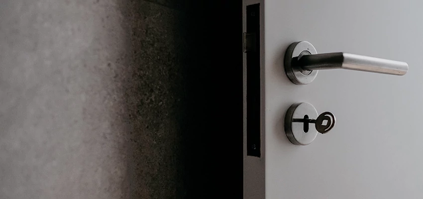 Front Door Handle Repair And Installation in Sunnyslope, CA